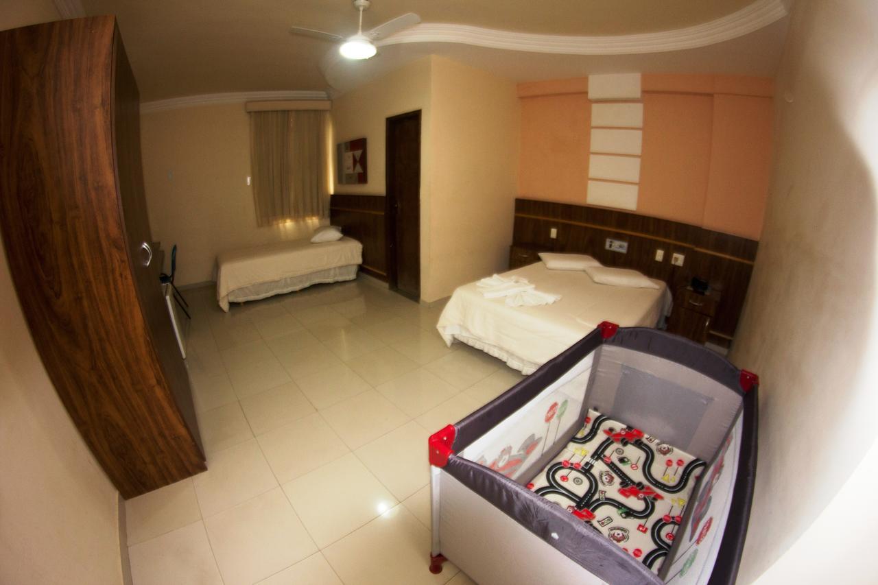 Gv Center Hotel ゴベルナドール・バラダレス エクステリア 写真